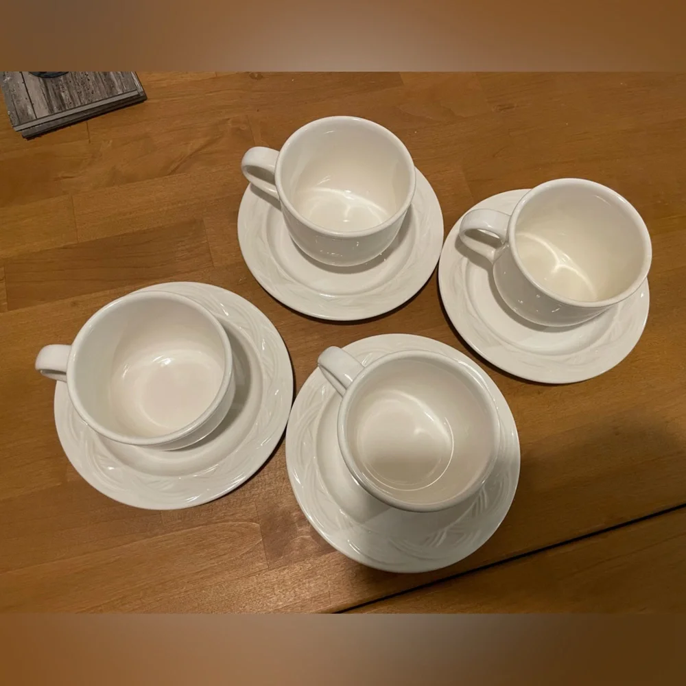 Classic White Pfaltzgraff Cup and Saucer Stoneware Set of 4, Acadia White